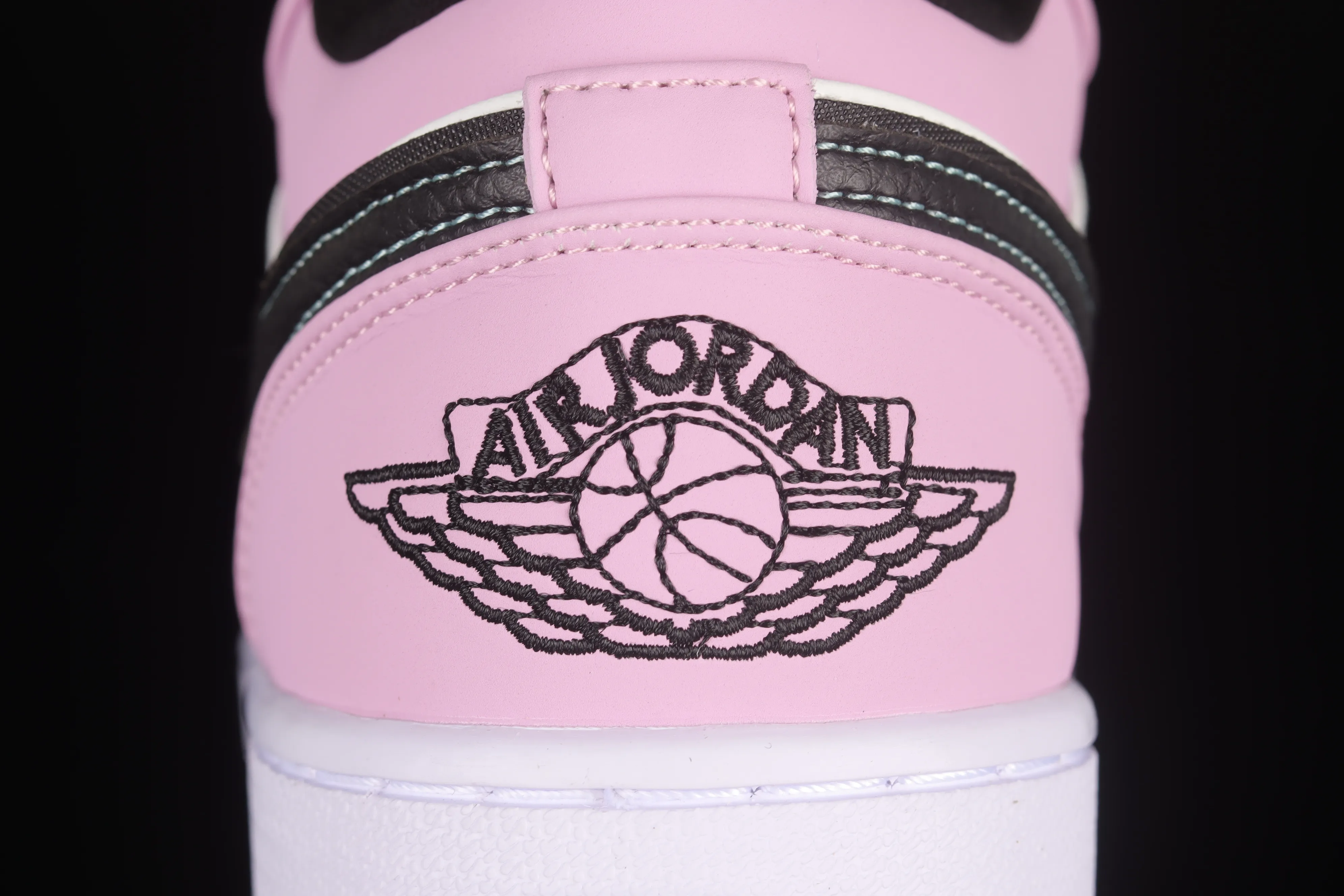 All categories Air Jordan Jordan series basketball shoes Air Jordan 1 Low Air Jordan 1 Low AJ1 Joe 1 white pink black hook low-top cultural basketball shoes CK3022-503